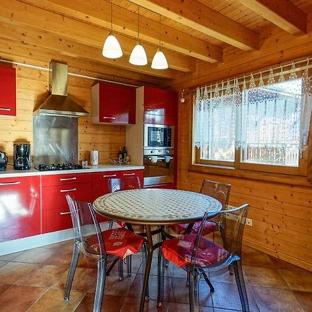 Le Chalet Bonheur Lathuile Exteriör bild