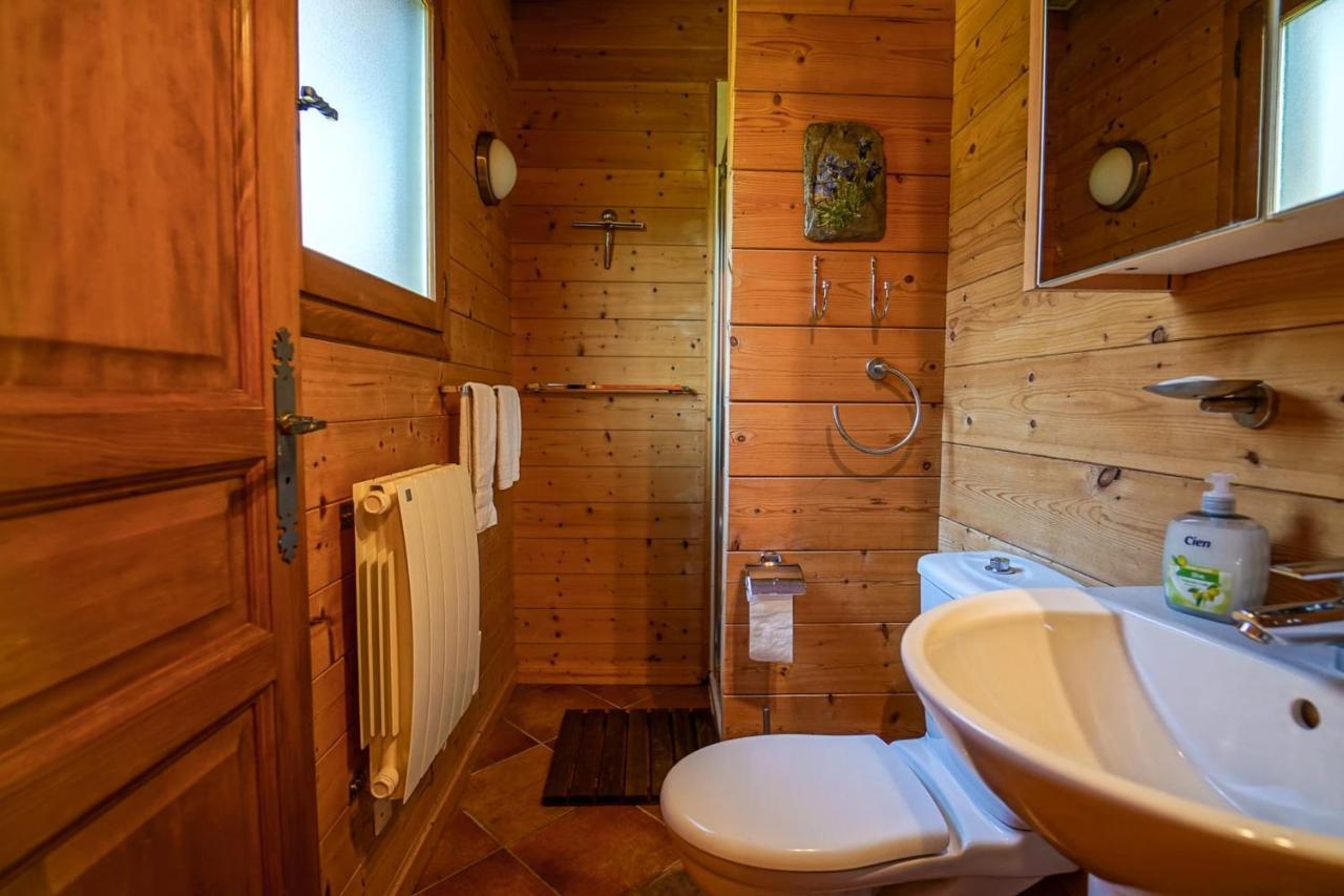 Le Chalet Bonheur Lathuile Exteriör bild