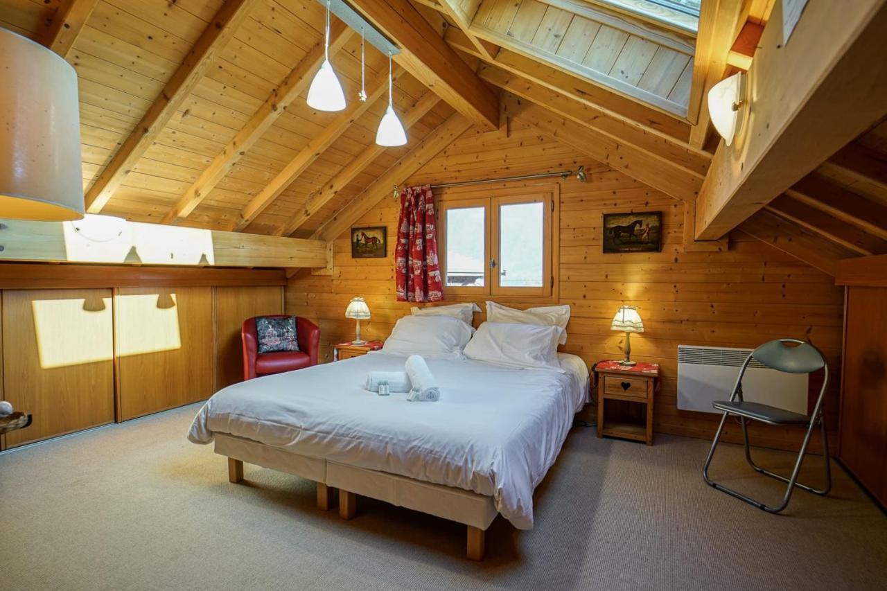 Le Chalet Bonheur Lathuile Exteriör bild